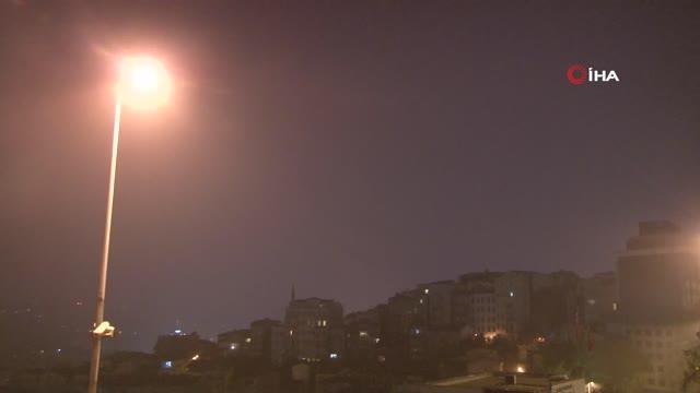 İstanbul'da gece saatlerinde sis etkili oluyor